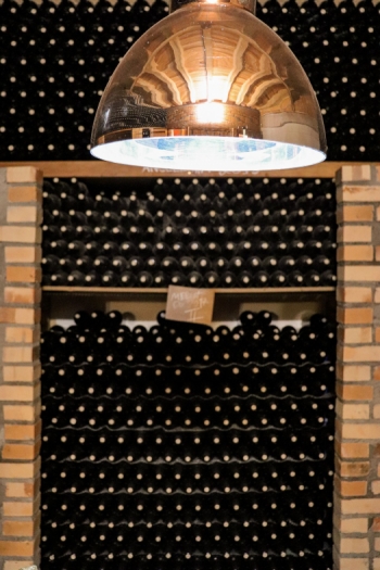 Do vinho à mesa na Vinícola Peculiare