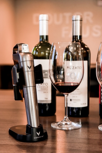 Pizzato Coravin  Degustando Colheitas Maduras